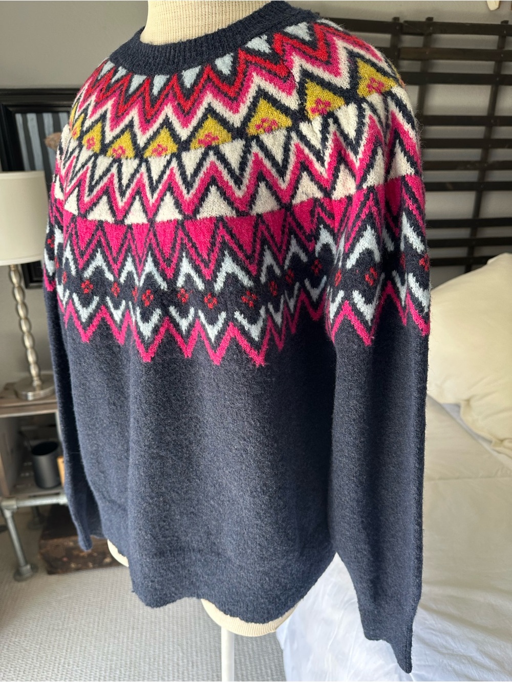 Caslon Nordstrom Fair Isle Crewneck Navy Sweater with Accents size large - Picture 6 of 11